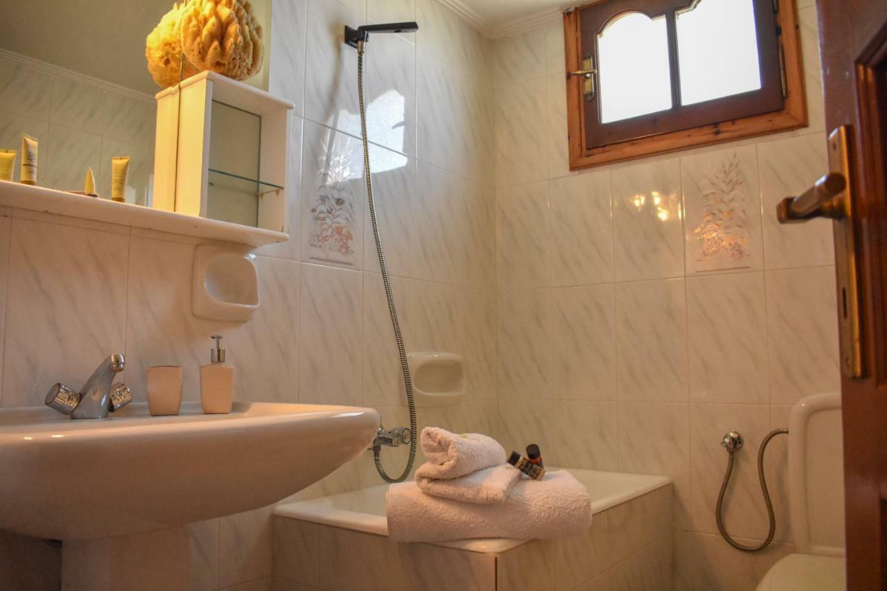 Mayra Apartment Lithakia  Ngoại thất bức ảnh